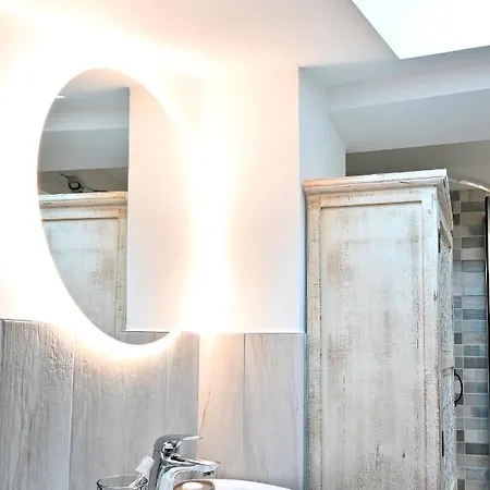 Lakesweetlakecomo Apartment