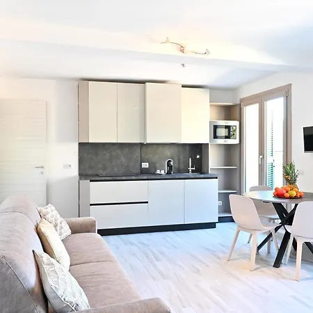 Apartment Lakesweetlakecomo Como